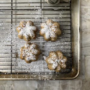 Read more about the article GF Pear Banana Almond Cakes