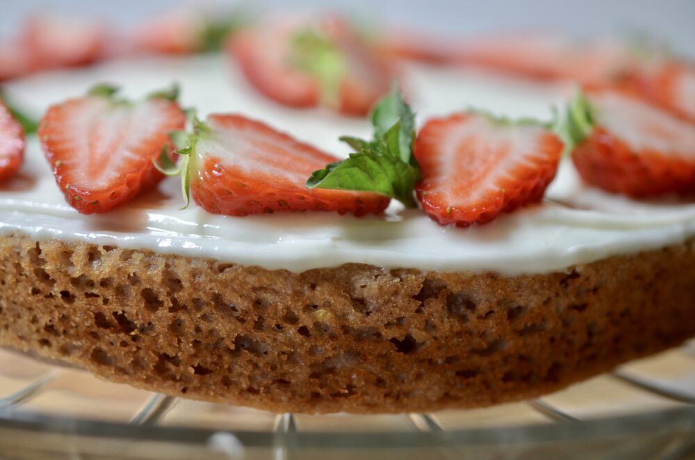 Strawberry Buttermilk Cake 